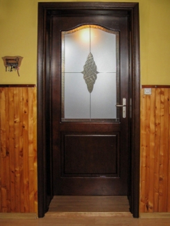 drzwi wewnętrzne drewniane, drzwi wewnętrzne na wymiar, drzwi z ościeżnicą, drzwi wewnętrzne ze szkłem