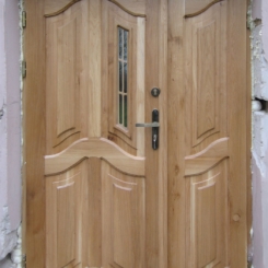 drzwi zewnętrzne, drzwi zewnętrzne drewniane, drzwi wejściowe daszek, drzwi wejściowe rzeźbione, drzwi zewnętrzne daszek, drzwi zewnętrzne drewniane