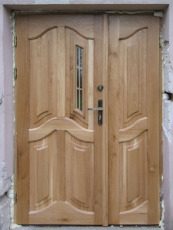 drzwi zewnętrzne, drzwi zewnętrzne drewniane, drzwi wejściowe daszek, drzwi wejściowe rzeźbione, drzwi zewnętrzne daszek, drzwi zewnętrzne drewniane