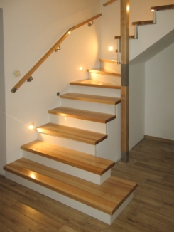 schody nowoczesne, nowoczesne schody drewniane, schody na wymiar, schody z drewna, schody nowoczesne wewnętrzne